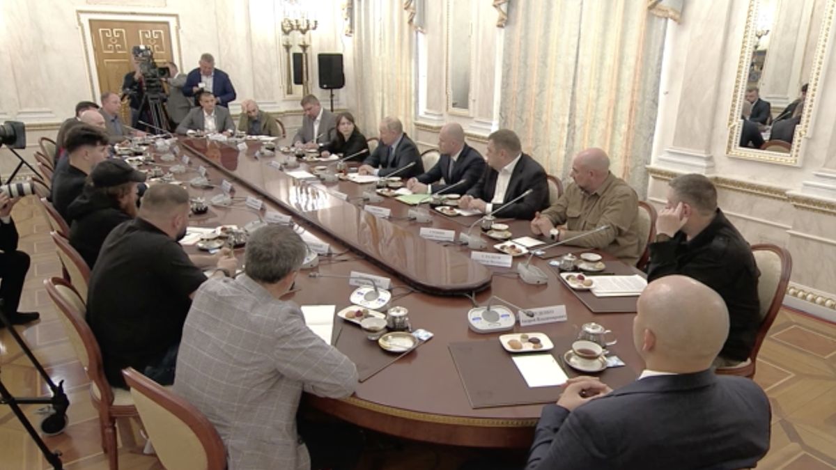 Pomáhají Kremlu s válkou, ale i „vojenkoři“ už zjistili, že jim neodpustí vše